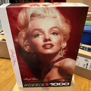 1000pcs Marilyn Monroe Puzzle Brand New
